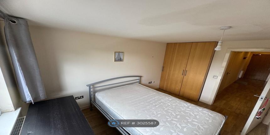 property-image